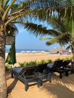 отель Chalston Beach Resort 3*